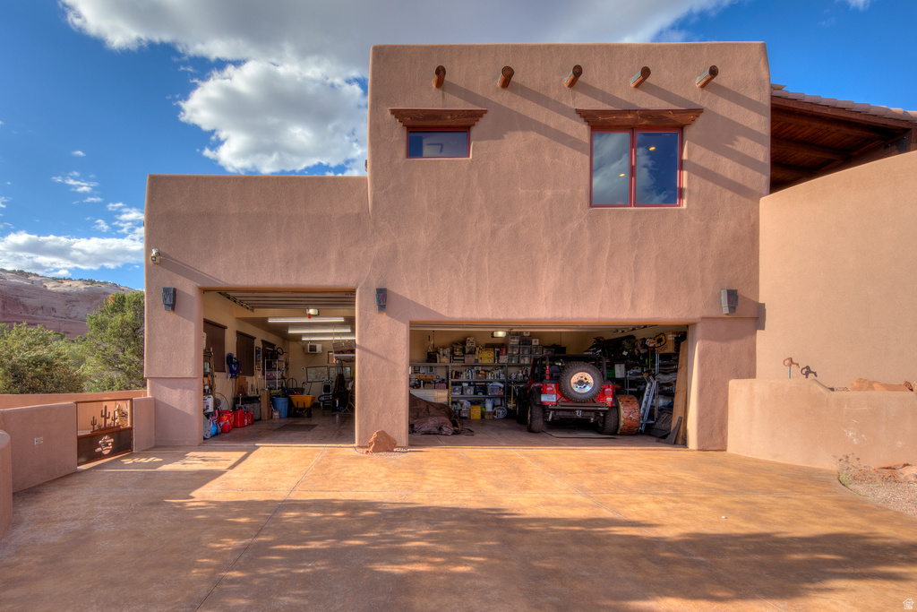 100 S JOE WILSON DR Moab, UT 84532