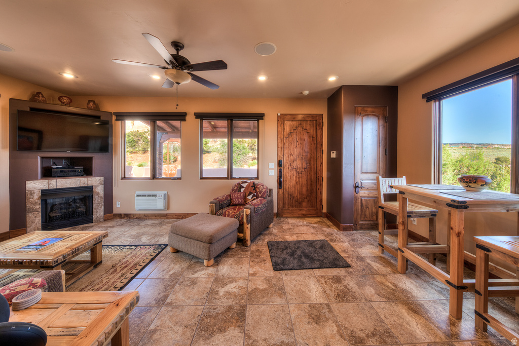 100 S JOE WILSON DR Moab, UT 84532