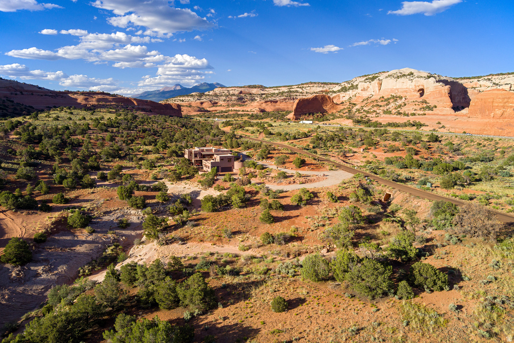 100 S JOE WILSON DR Moab, UT 84532