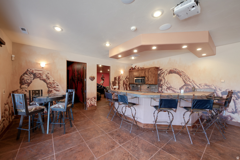 100 S JOE WILSON DR Moab, UT 84532