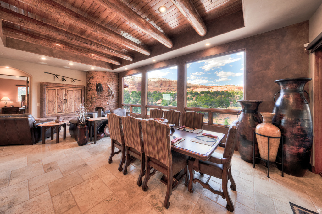 100 S JOE WILSON DR Moab, UT 84532