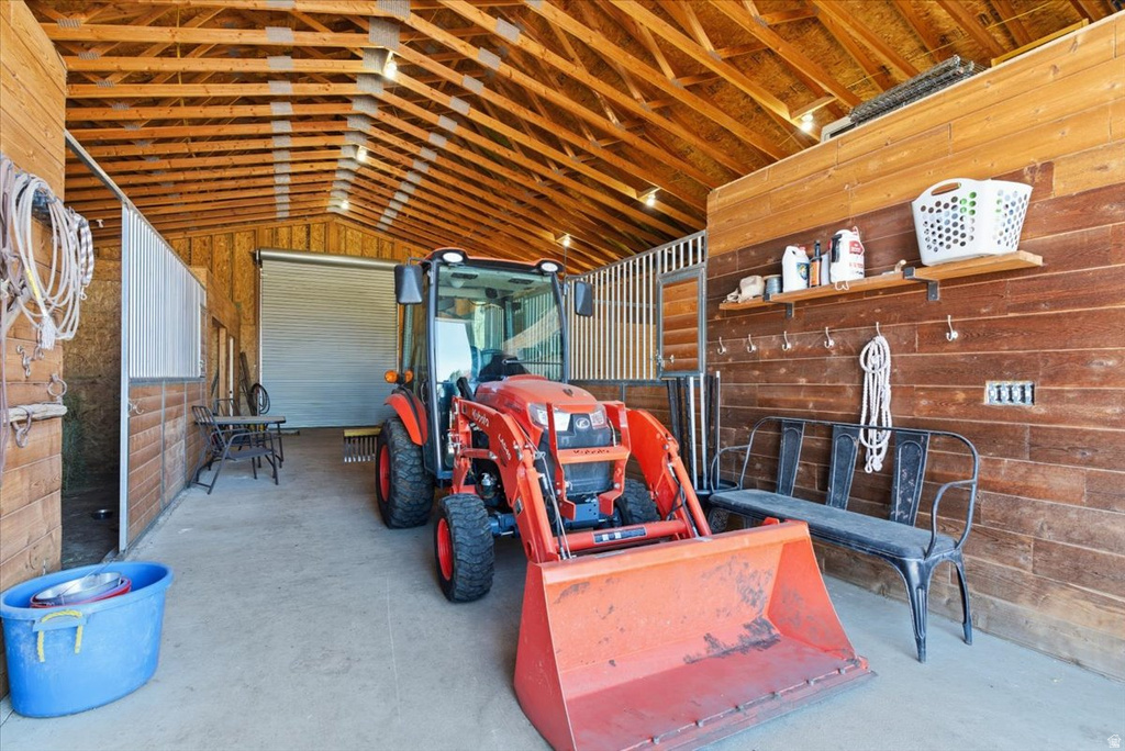 560 S 8600 E Huntsville, UT 84317