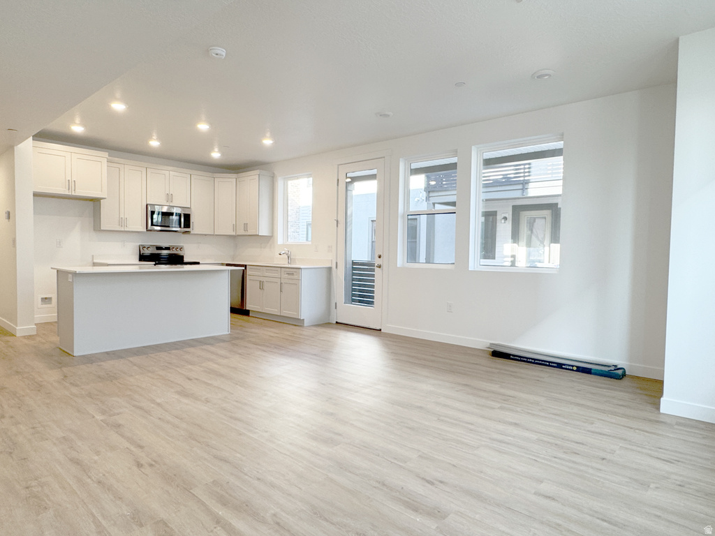 5263 W REVENTON RD #103 South Jordan, UT 84009