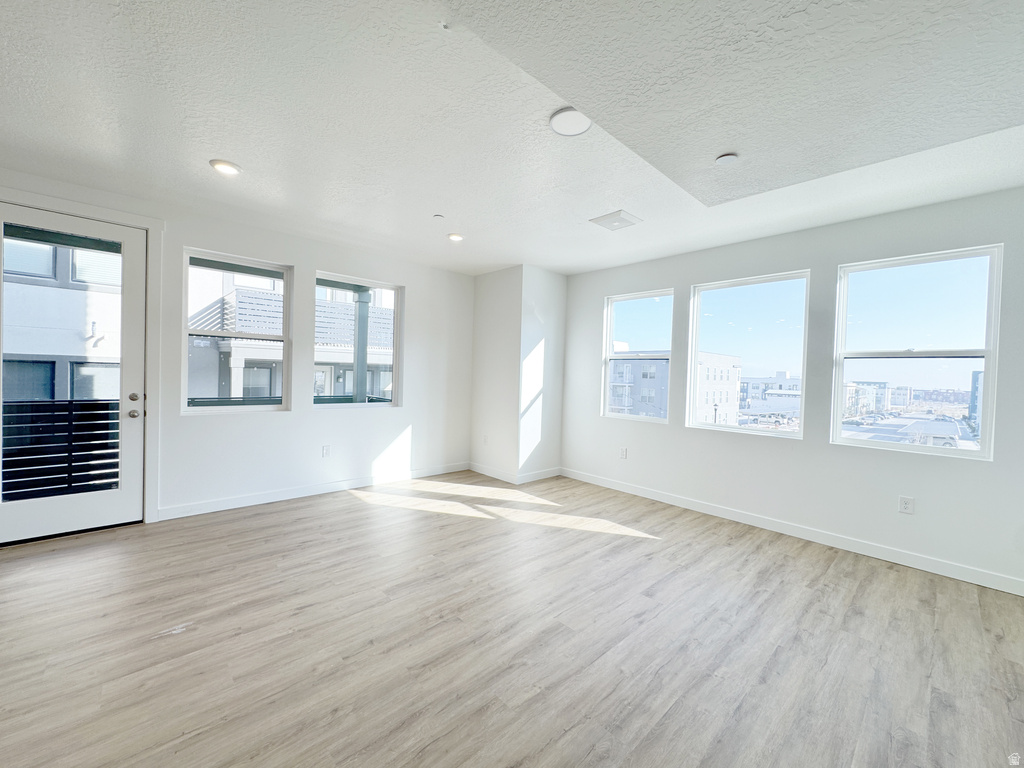 5263 W REVENTON RD #103 South Jordan, UT 84009