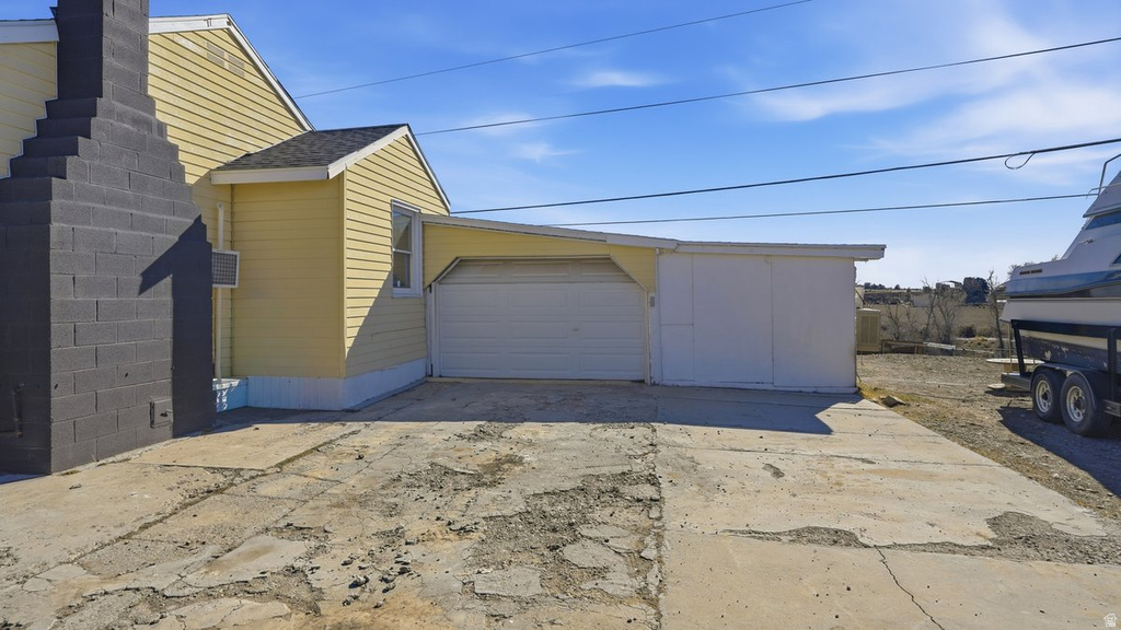 148 S GRASSY TRAIL DR East Carbon, UT 84520