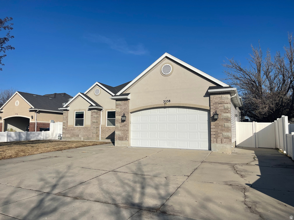 3538 W BIATHLON CIR Salt Lake City, UT 84129