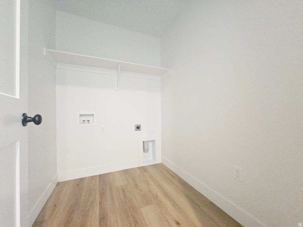 2706 N 2770 W Plain City, UT 84404