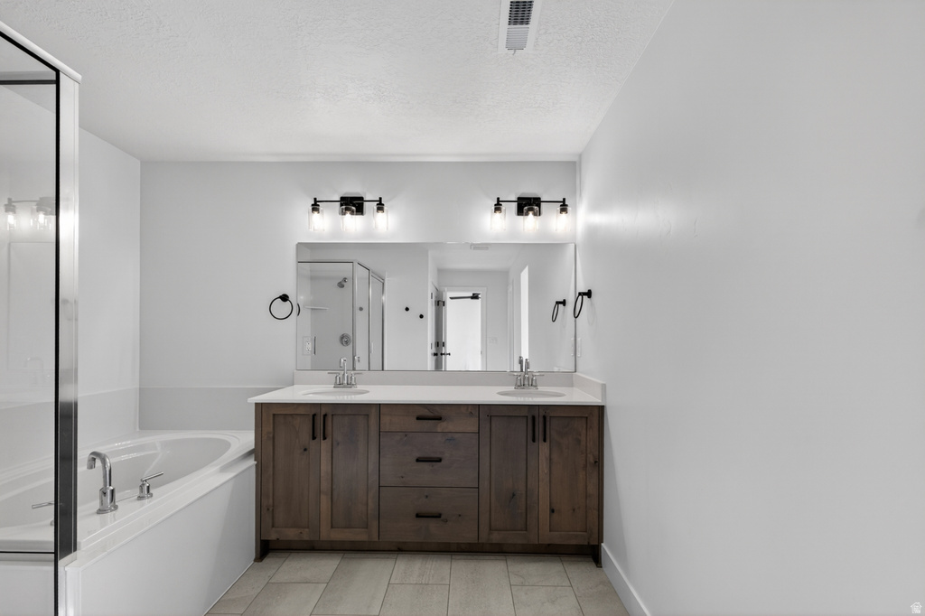 2706 N 2770 W #115 Plain City, UT 84404