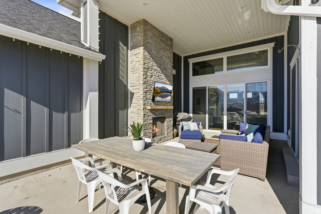 6783 N GREENFIELD DR Park City, UT 84098