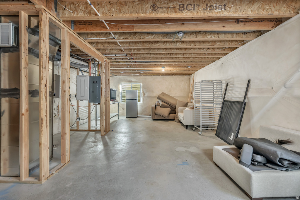 157 E PARADE AVE Saratoga Springs, UT 84045