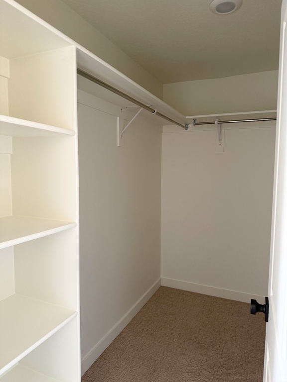 6934 POINTE CEDAR LN #330 West Jordan, UT 84081