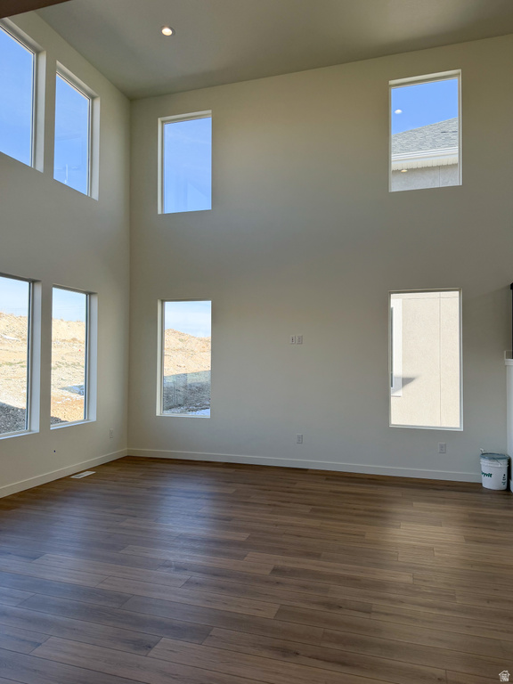 6934 POINTE CEDAR LN #330 West Jordan, UT 84081