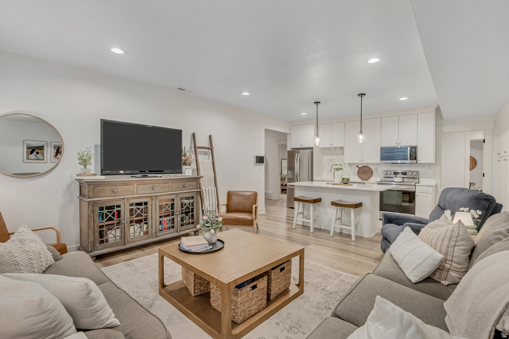 317 W FOUNDERS BLVD Saratoga Springs, UT 84045