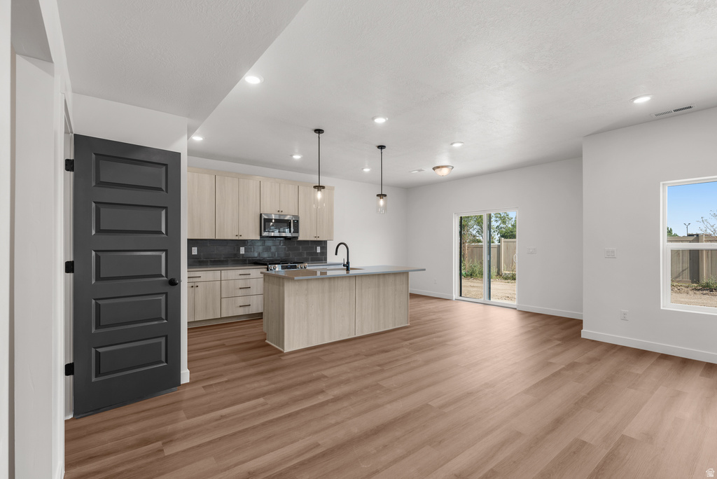 1075 W AUDREY LN #6 Woods Cross, UT 84087