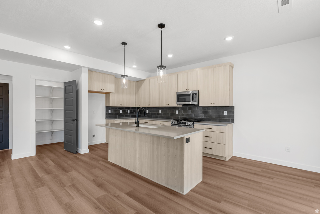 1075 W AUDREY LN #6 Woods Cross, UT 84087