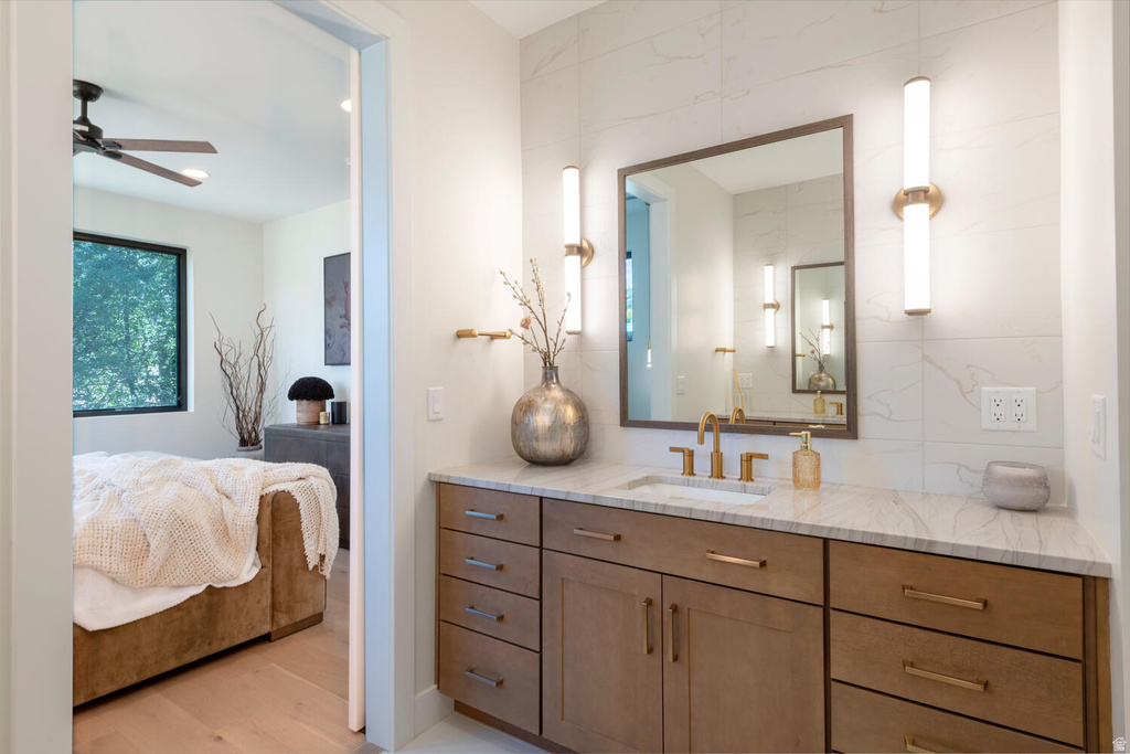 4445 S HOLLADAY PARK LN Holladay, UT 84124