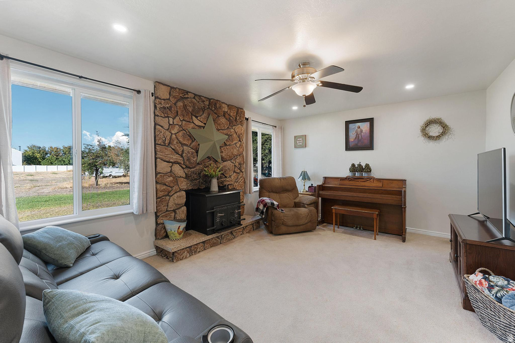 2010 W 13550 S Riverton, UT 84065