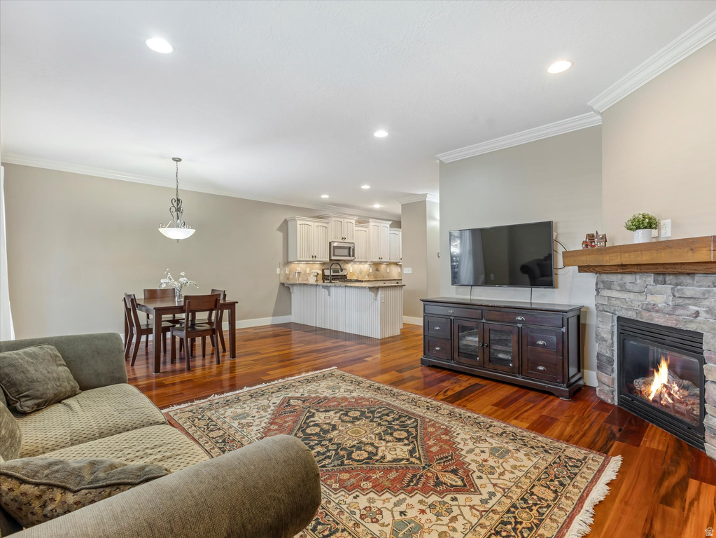 4828 S BROOKS WAY Holladay, UT 84117