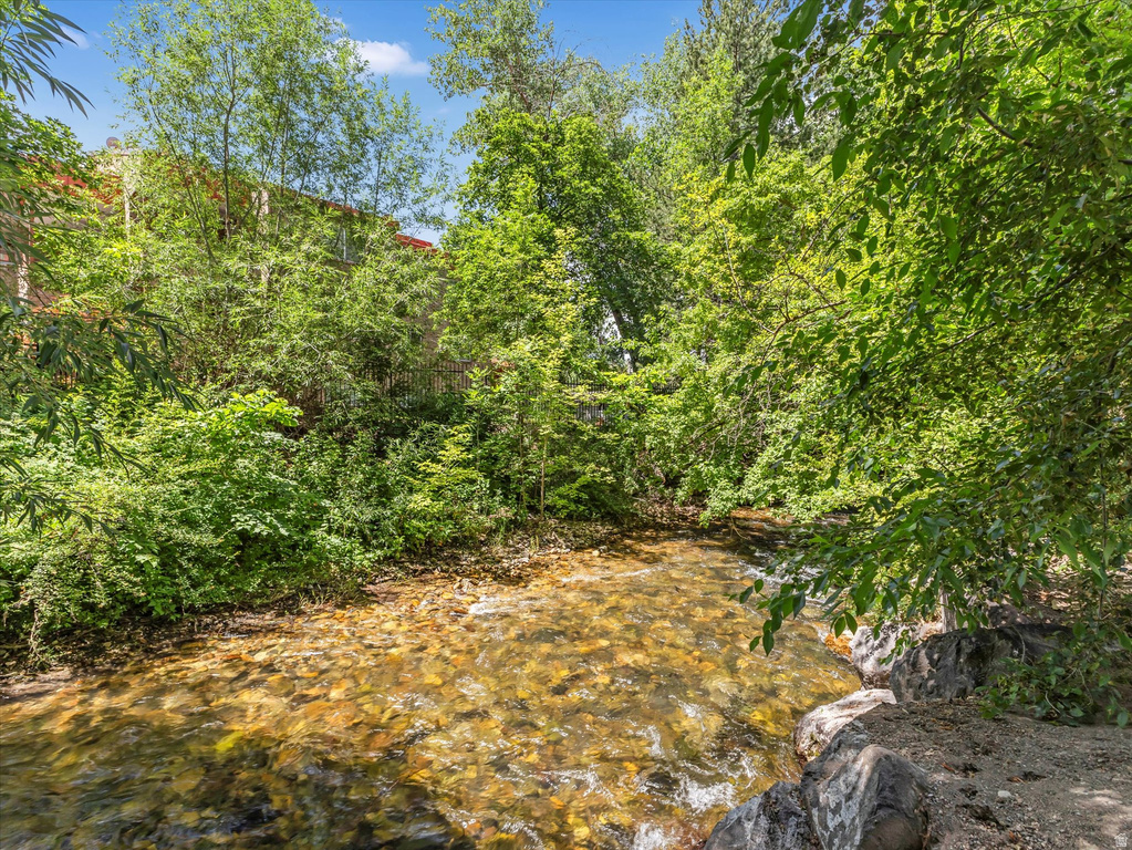 4828 S BROOKS WAY Holladay, UT 84117