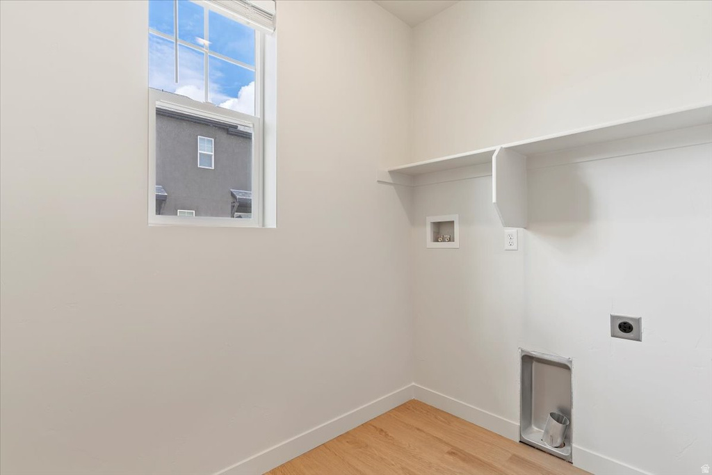 818 W IVYWELL LN #215 North Salt Lake, UT 84054