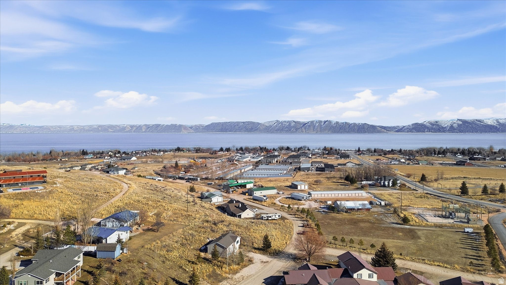 575 W DEE DR Garden City, UT 84028