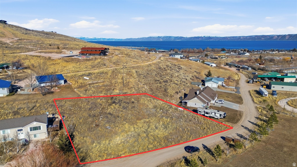 575 W DEE DR Garden City, UT 84028