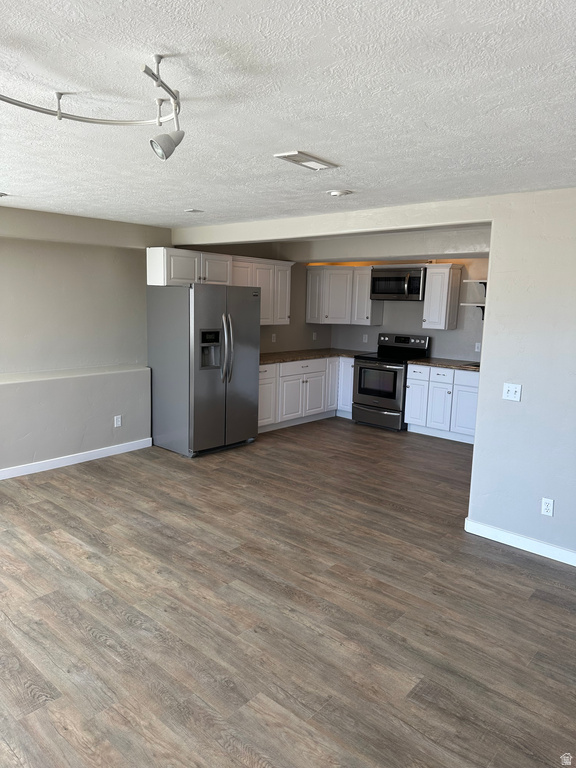 3334 S PEREGRINE TRL Saratoga Springs, UT 84045