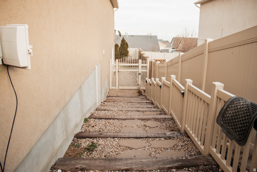 3334 S PEREGRINE TRL Saratoga Springs, UT 84045