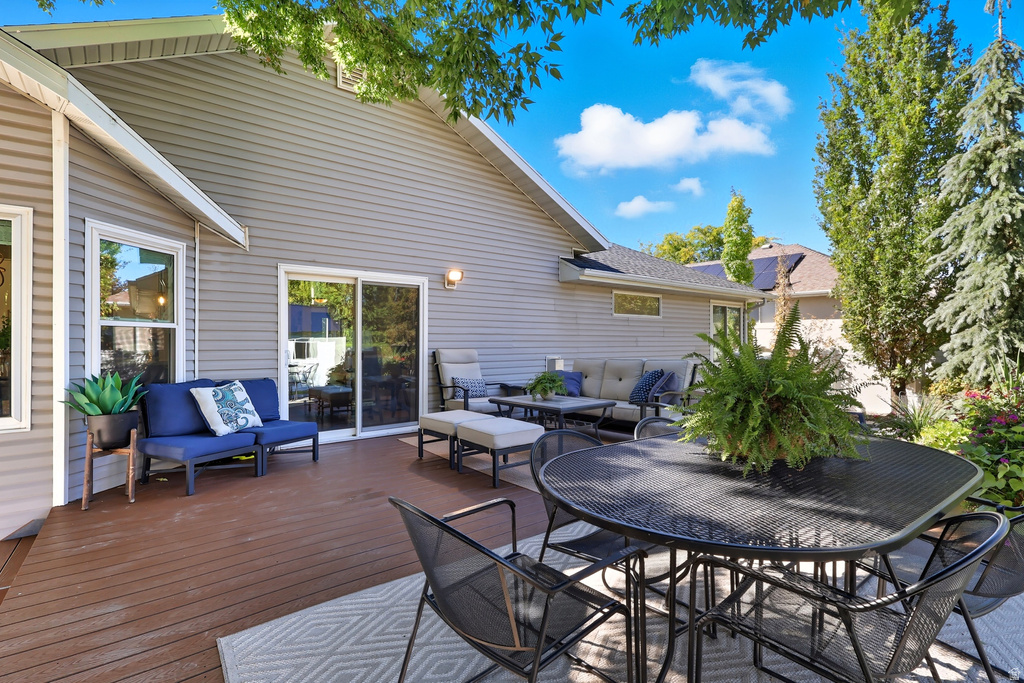 383 S 950 W Layton, UT 84041