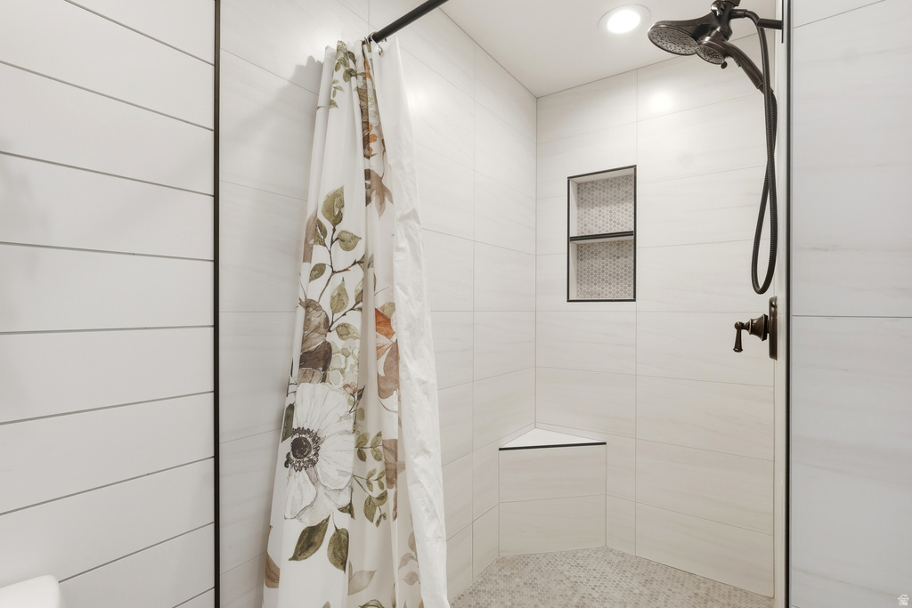 383 S 950 W Layton, UT 84041