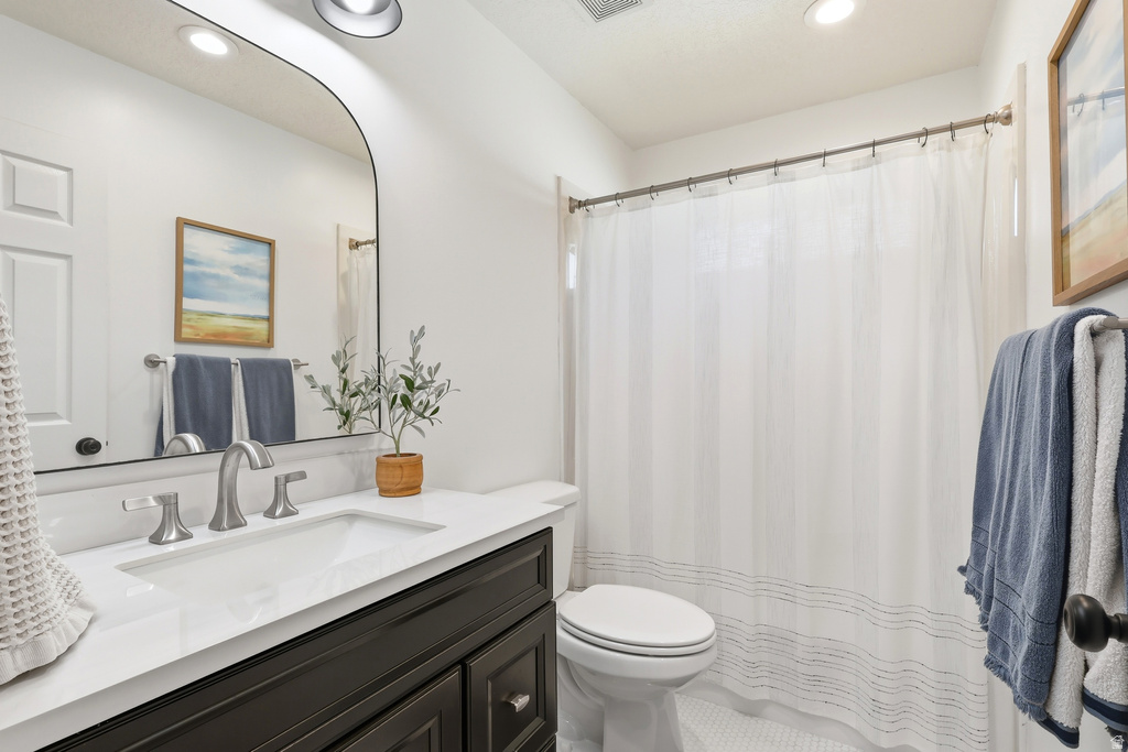 383 S 950 W Layton, UT 84041