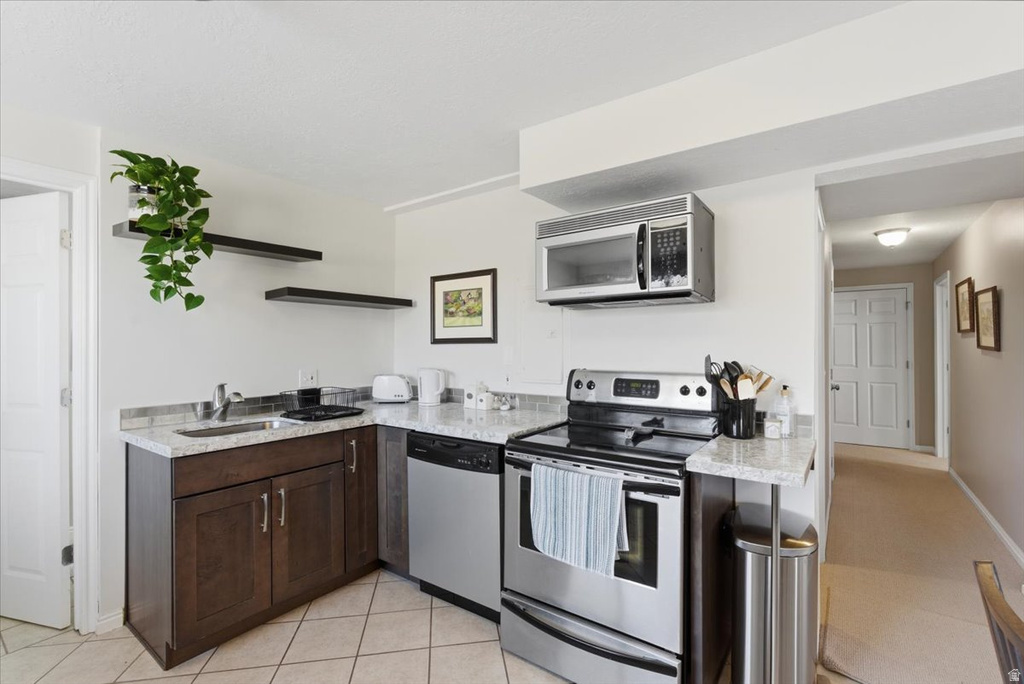 9449 S 2805 W South Jordan, UT 84095