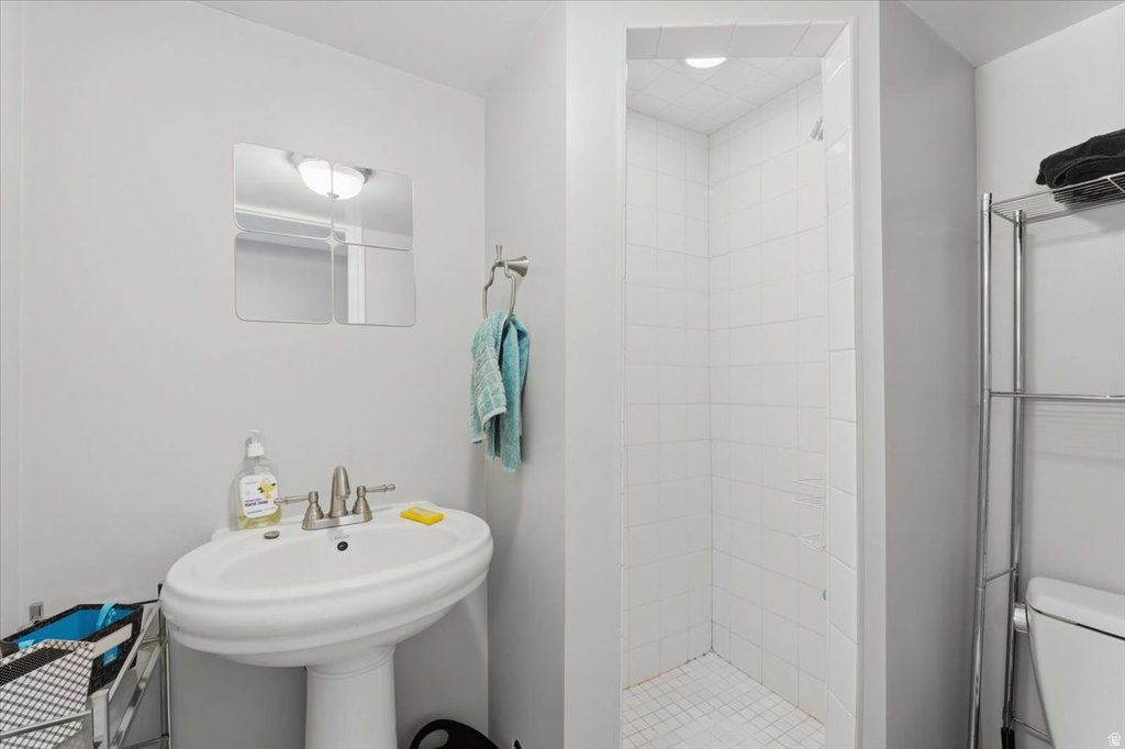 9449 S 2805 W South Jordan, UT 84095