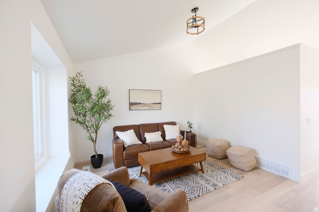 1012 W 2525 N Layton, UT 84041