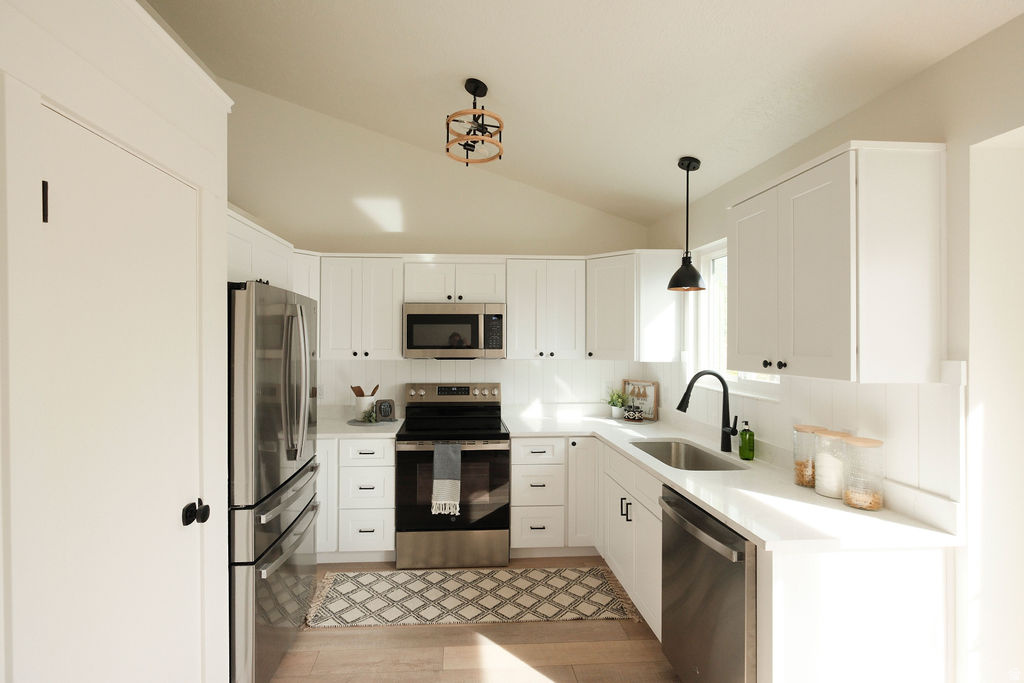 1012 W 2525 N Layton, UT 84041