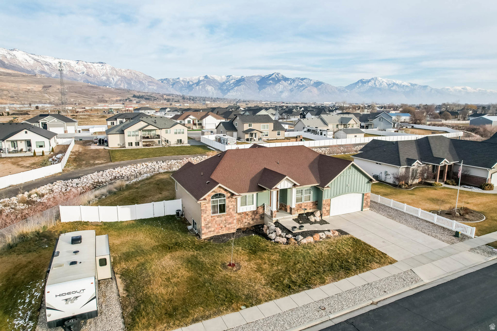 3942 N 2650 W Farr West, UT 84404