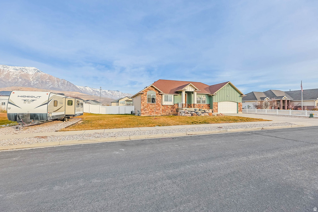 3942 N 2650 W Farr West, UT 84404