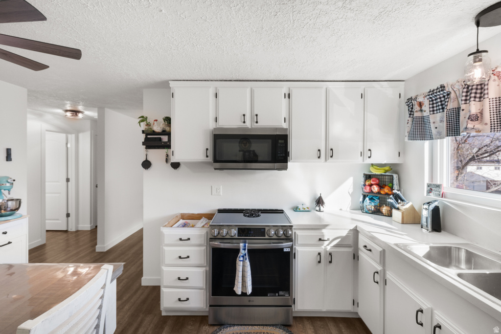 3705 S 2025 W Roy, UT 84067