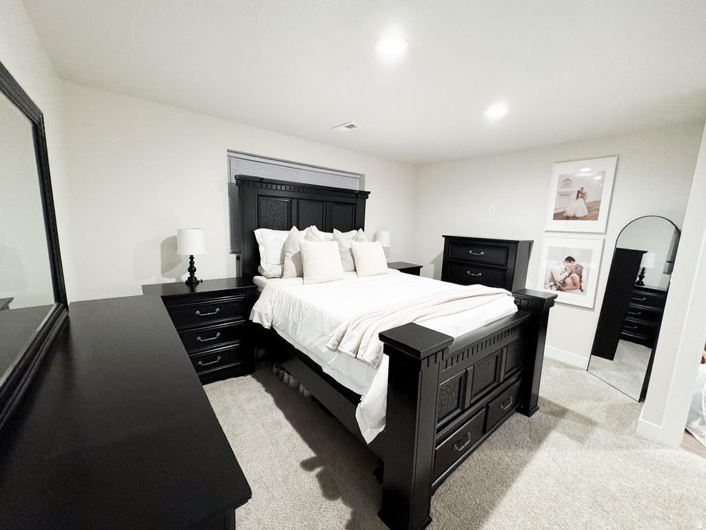 9817 N AARON AVE Eagle Mountain, UT 84005