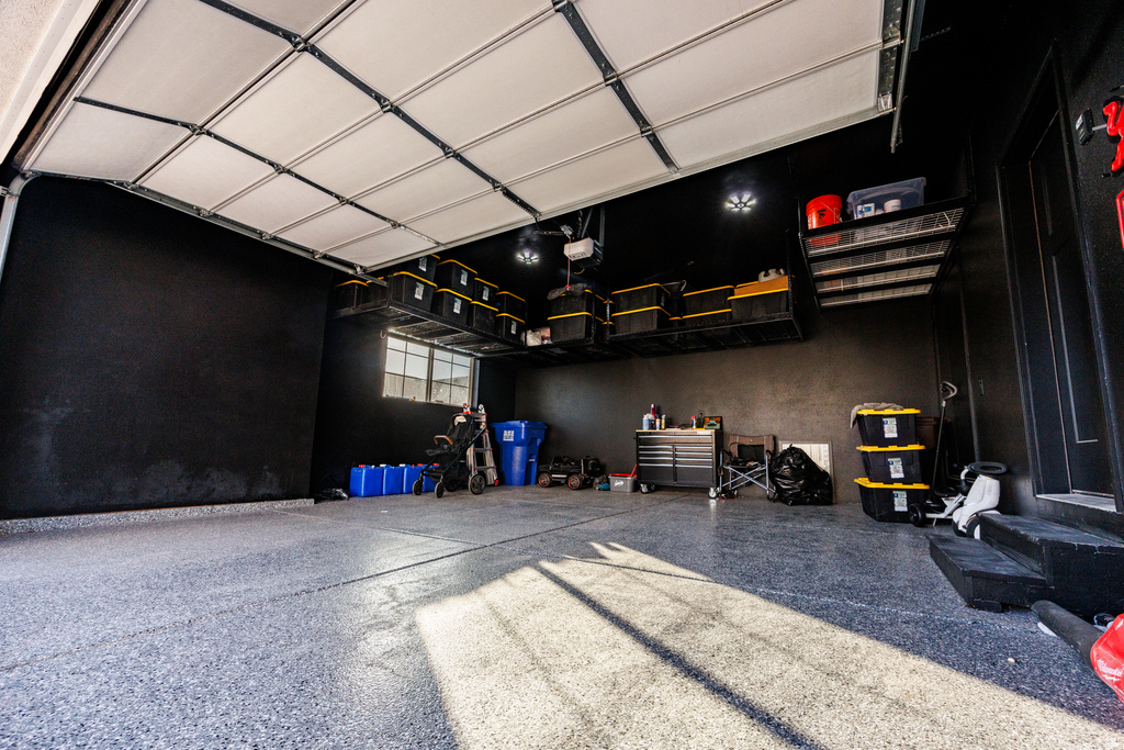 9817 N AARON AVE Eagle Mountain, UT 84005