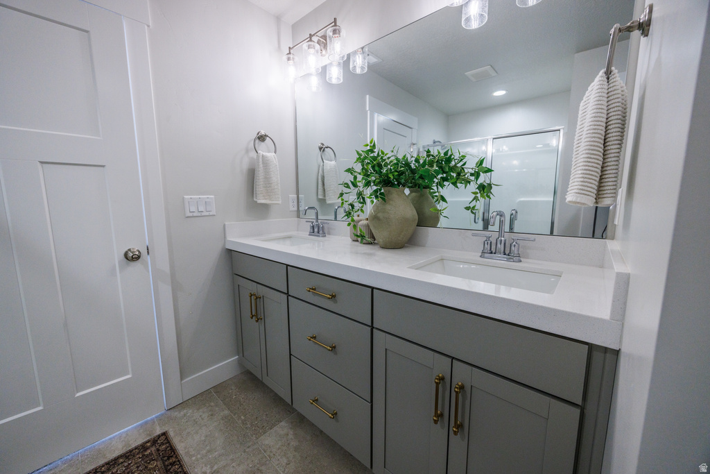 9817 N AARON AVE Eagle Mountain, UT 84005