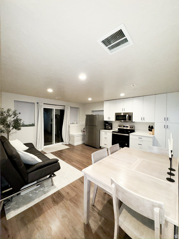 9817 N AARON AVE Eagle Mountain, UT 84005