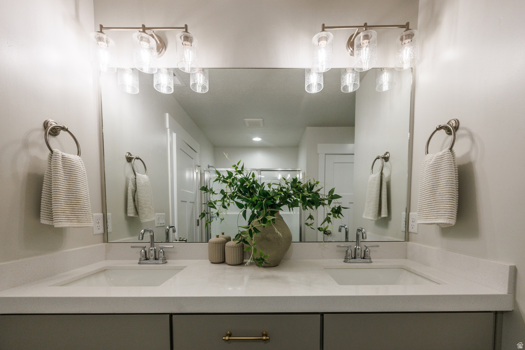 9817 N AARON AVE Eagle Mountain, UT 84005