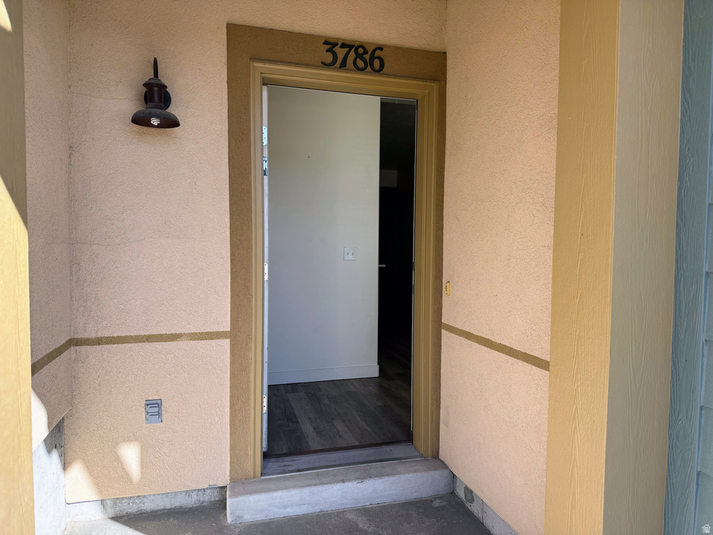 3786 W BROADWICK RD South Jordan, UT 84095