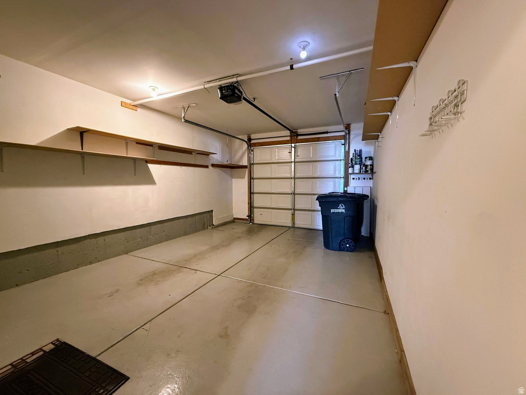 3786 W BROADWICK RD South Jordan, UT 84095