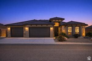 1212 E GORDON LN Washington, UT 84780