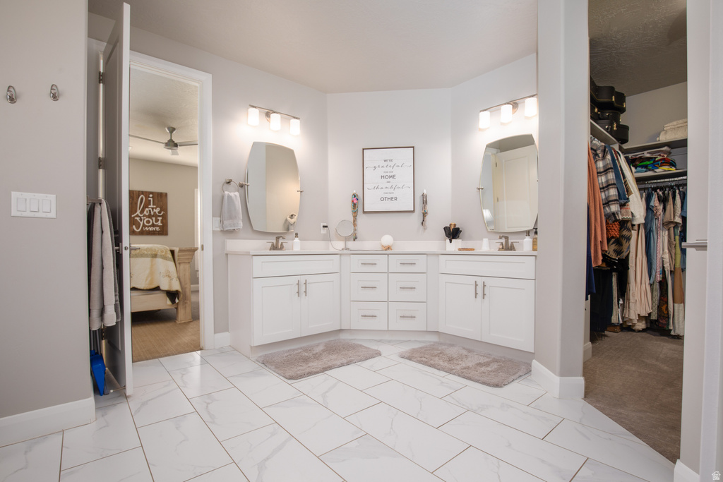 1212 E GORDON LN Washington, UT 84780