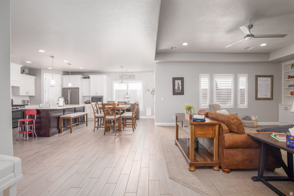 1212 E GORDON LN Washington, UT 84780