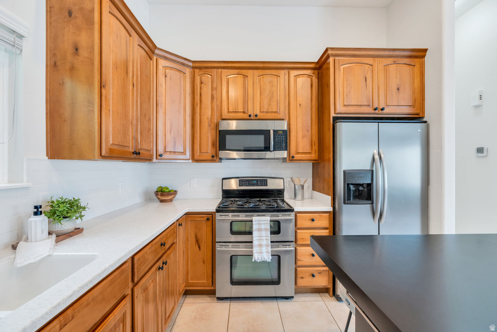 10774 S NAVARRO WAY South Jordan, UT 84095