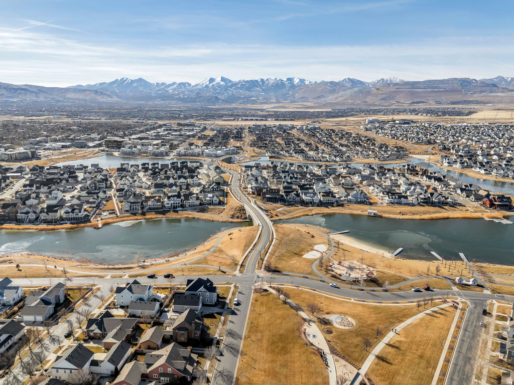 10774 S NAVARRO WAY South Jordan, UT 84095